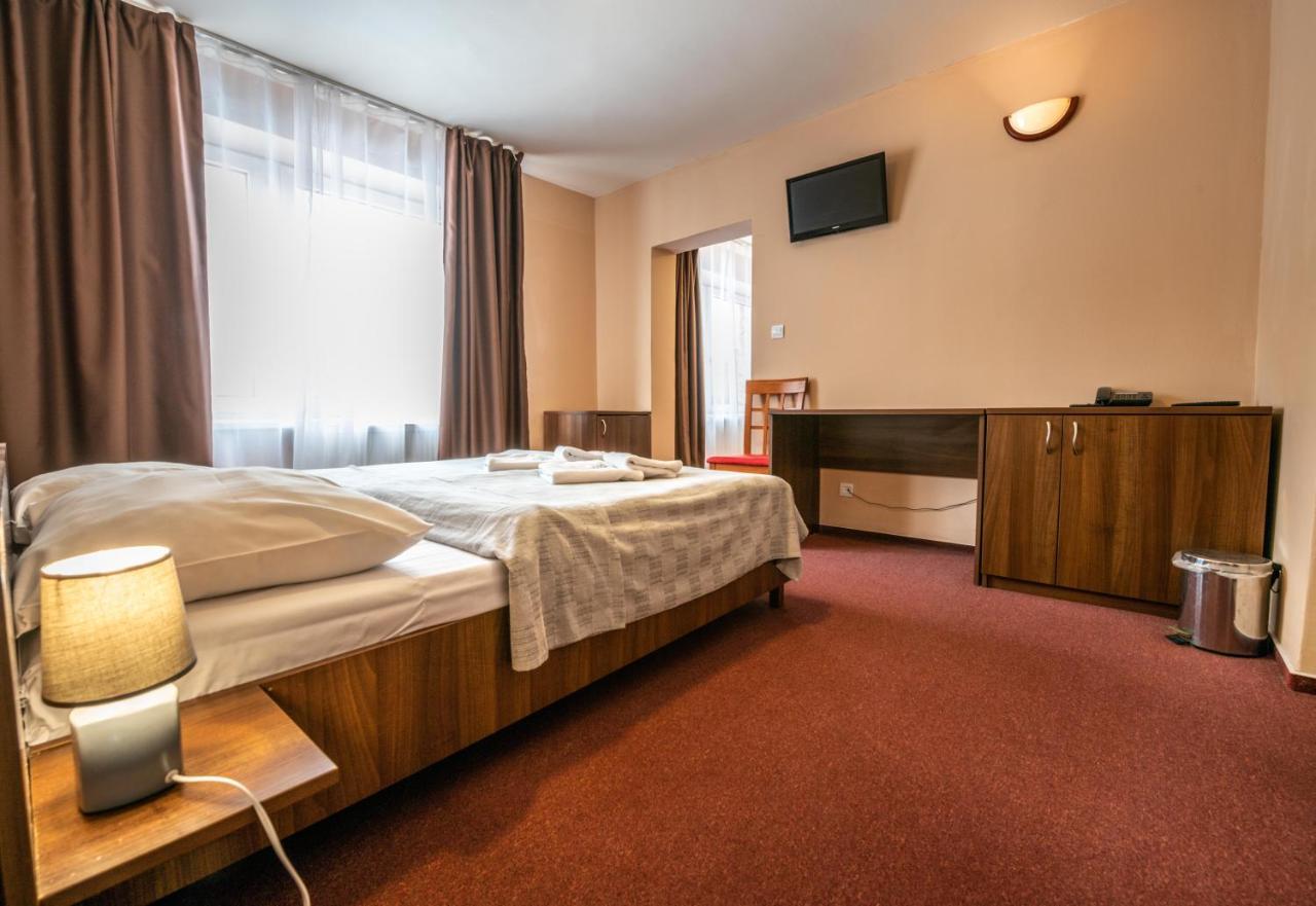 Grand Hotel Rooms Spišské Tomášovce 外观 照片