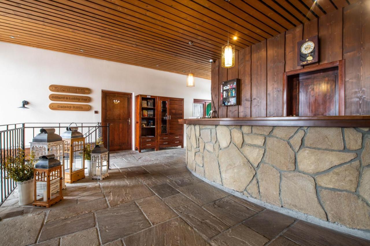 Grand Hotel Rooms Spišské Tomášovce 外观 照片