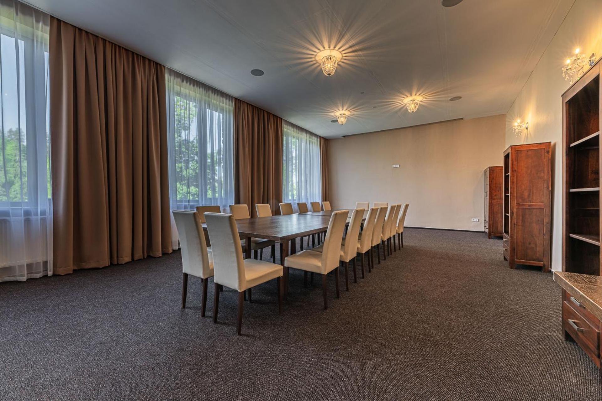 Grand Hotel Rooms Spišské Tomášovce 外观 照片
